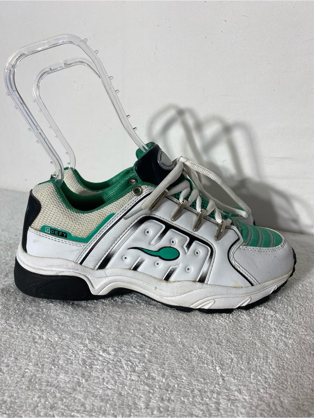 GDEFY Gravity Defyer White Green Sneakers W Rare Original Sperm Logo 7.5 Retro